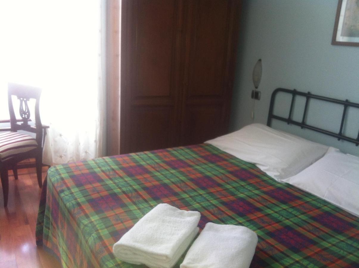Ospitalita Collicola Hotel สโปเลโต ภายนอก รูปภาพ